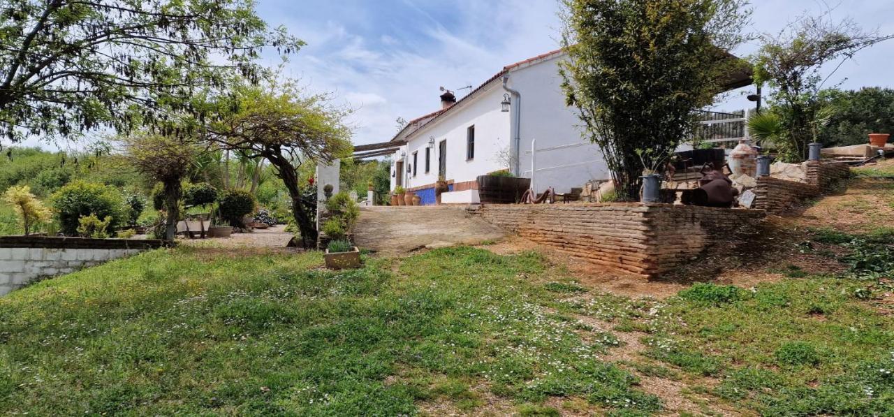 Villa Botero Constantina Exterior photo